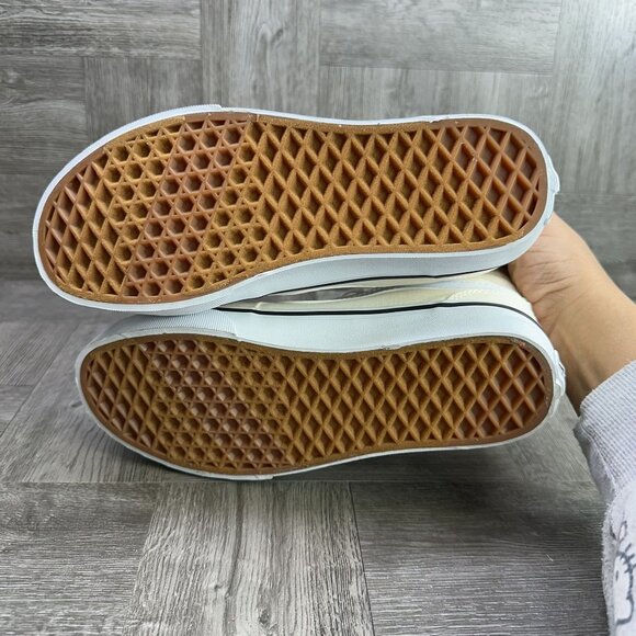 Vans Filmore High Women size 6.5 Ivory Butterfly Theme Skateboarding Shoes - Picture 7 of 8